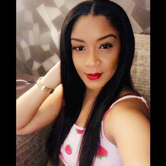 Meet your Posher, Shari - Picture 1 of 1